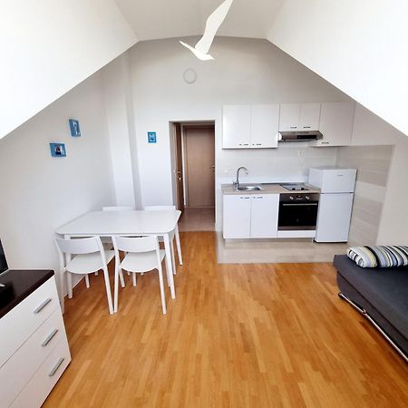Apartments Iskra Duće Dış mekan fotoğraf