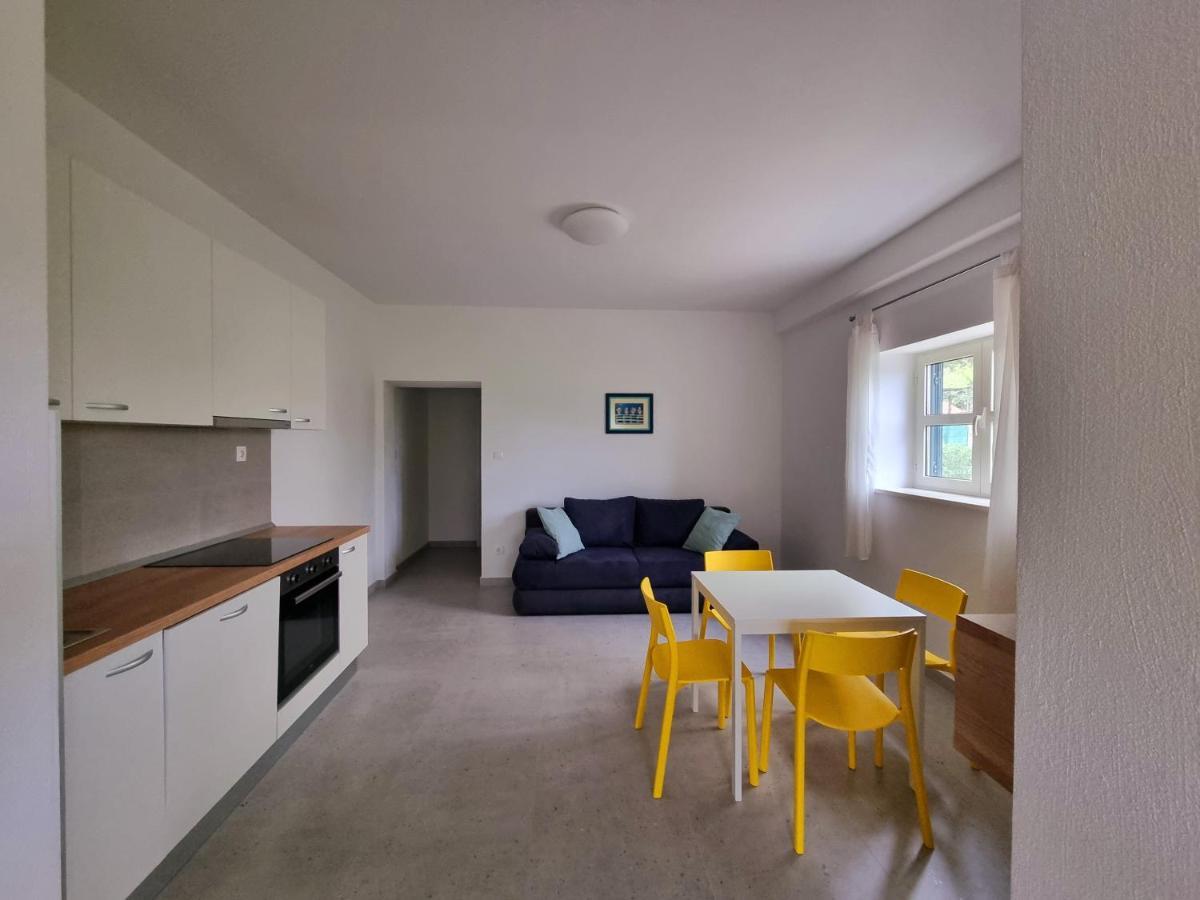 Apartments Iskra Duće Dış mekan fotoğraf
